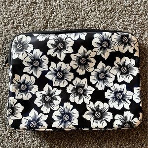 Kate spade Computer case